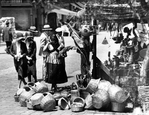 Olvera St Puesto