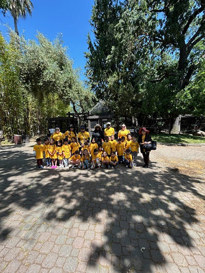 Group photo of zoo trip