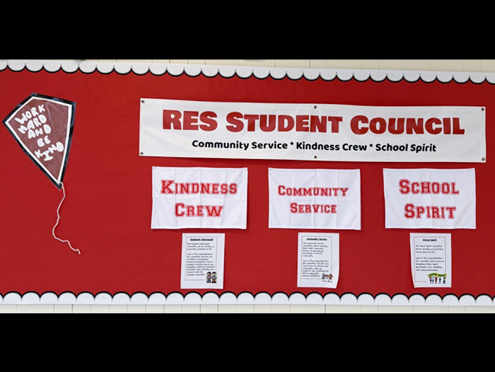 RES Student Council Community Service - Kindness Crew - School Spirit bulletin board