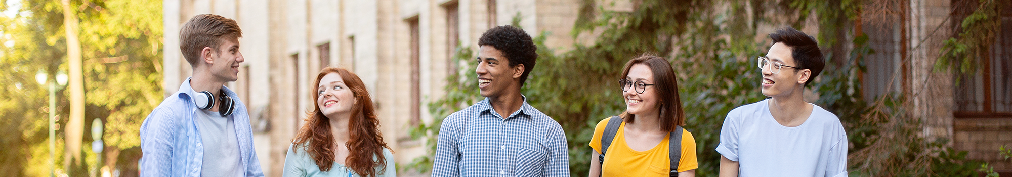 Five Happy Students Five happy Students