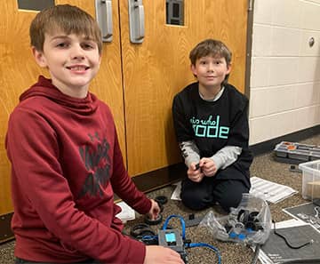 students working on building a project