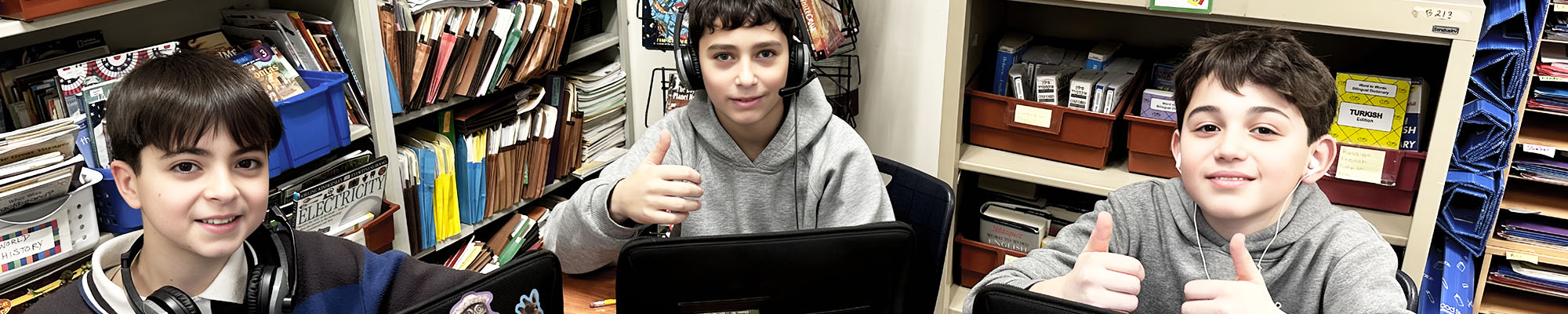 kids working together