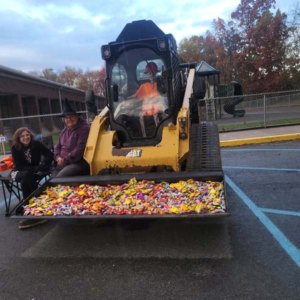 TrunkOrTreat Bulldozer of Candy