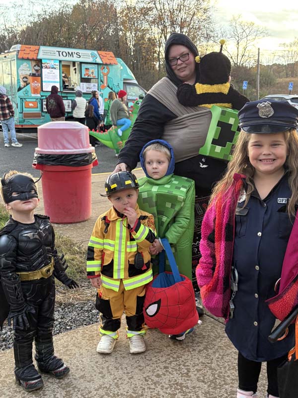 TrunkOrTreat Kids in Halloween Costumes