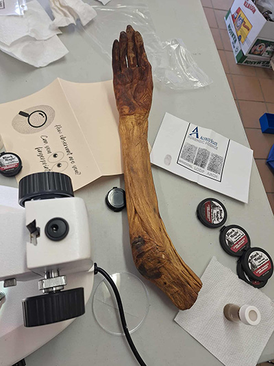 Display about being observant and seeing fingerprints